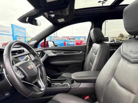 2023 Cadillac XT6 Sport