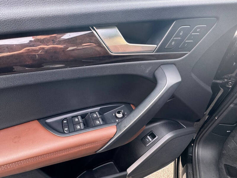 2019 Audi Q5 quattro Premium Plus 45 TFSI