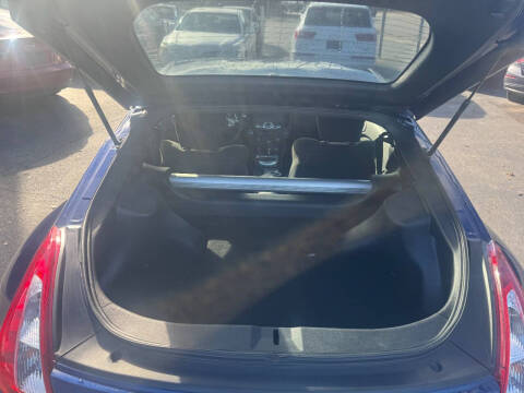 2017 Nissan 370Z Sport