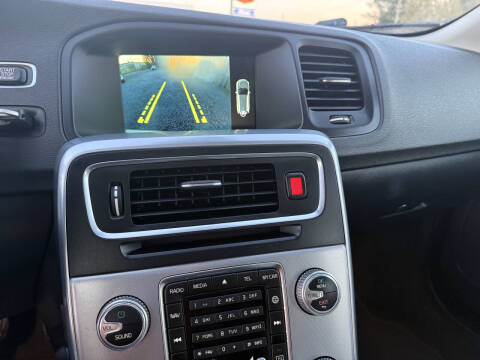 2017 Volvo V60 T5 Premier