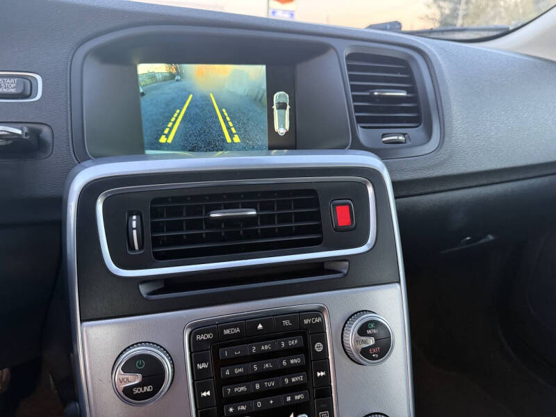 2017 Volvo V60 T5 Premier