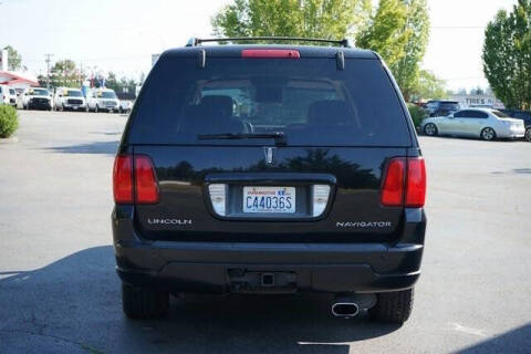 2004 Lincoln Navigator Luxury