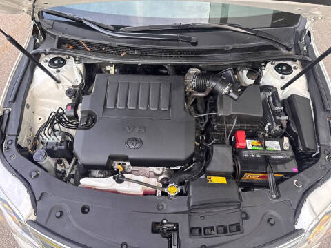 2013 Toyota Avalon XLE Premium