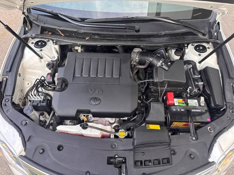 2013 Toyota Avalon XLE Premium