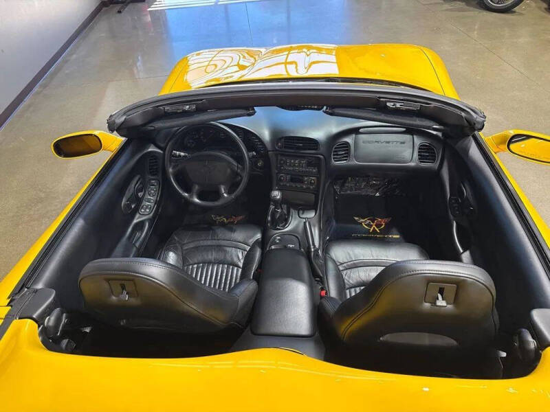 2004 Chevrolet Corvette