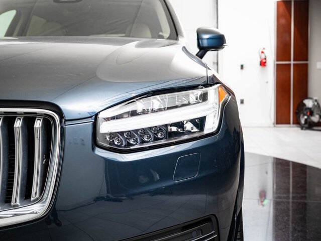 2023 Volvo XC90 B6 Plus Bright Theme 6P