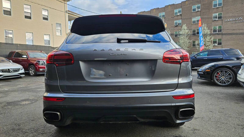 2018 Porsche Cayenne