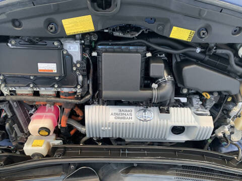 2014 Toyota Prius Two