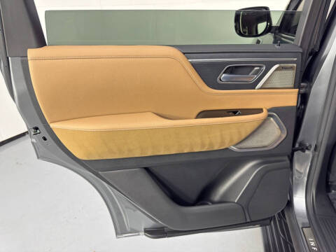 2025 Infiniti QX80 Sensory