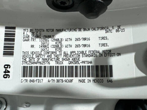 2023 Toyota Tacoma TRD Off-Road