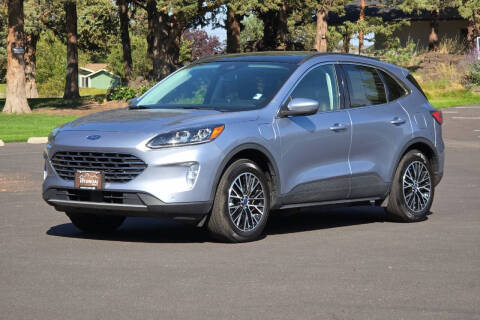 2022 Ford Escape Plug-In Hybrid Titanium