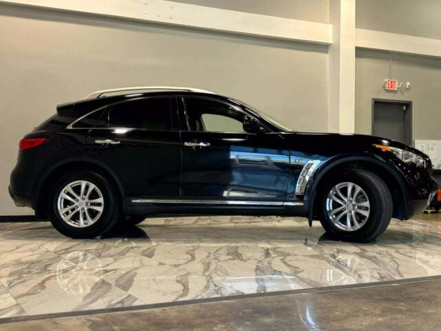 2015 INFINITI QX70 for sale at IMD MOTORS, INC in Dallas, TX