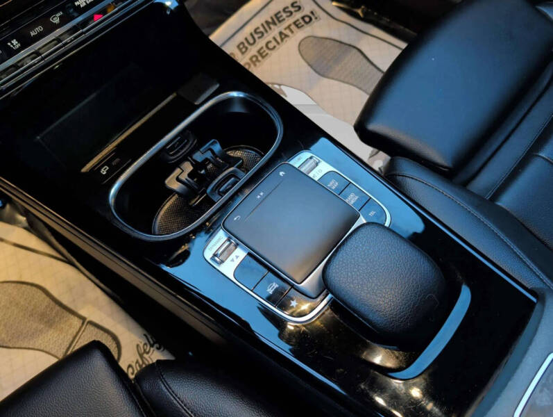 2020 Mercedes-Benz A-Class A 220