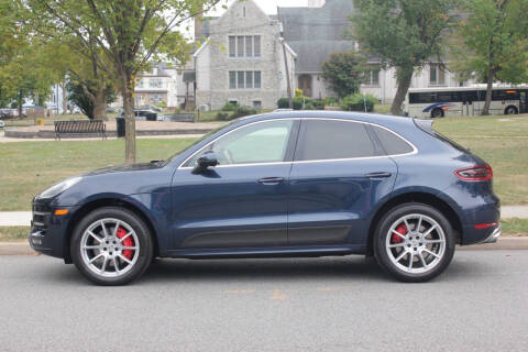 2015 Porsche Macan Turbo
