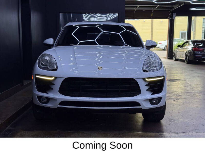 2017 Porsche Macan S