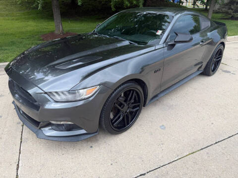 2017 Ford Mustang GT Premium Photo