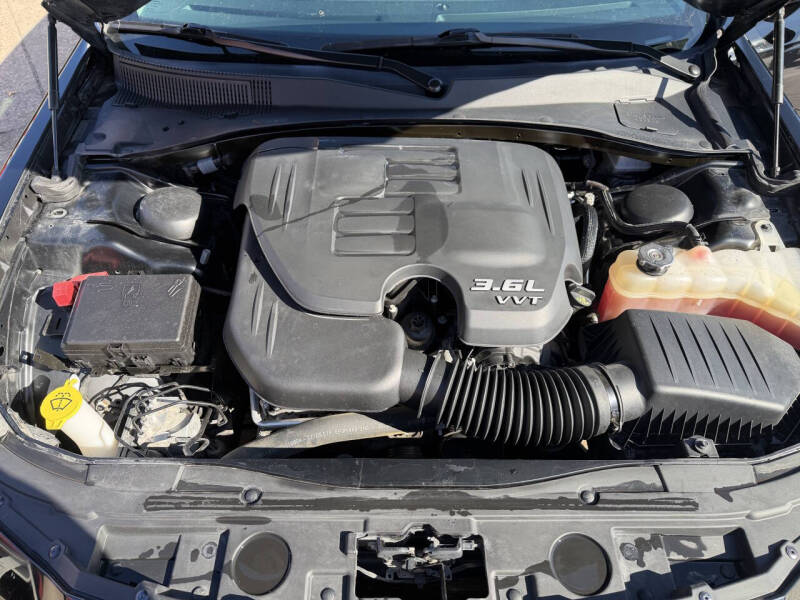 2021 Chrysler 300 Touring