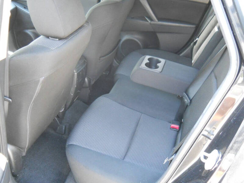 2013 Mazda MAZDA3 i Touring