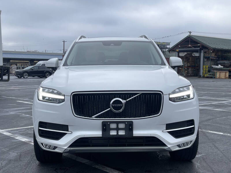 2019 Volvo XC90 T5 Momentum