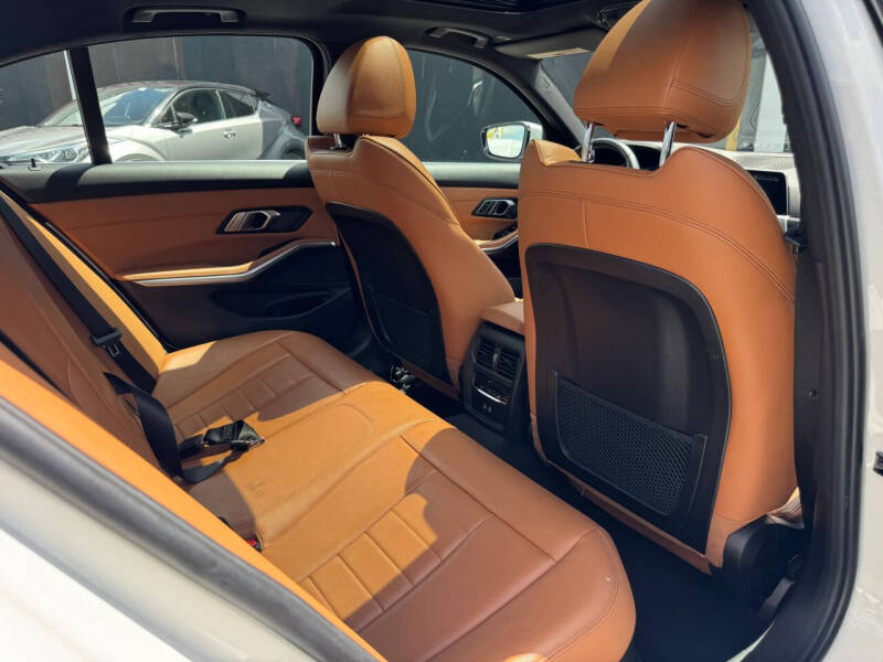 2021 BMW 3 Series 330i