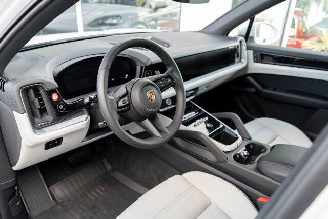 2024 Porsche Cayenne