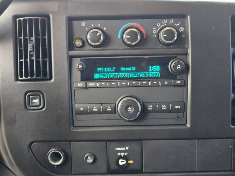 2023 Chevrolet Express 2500