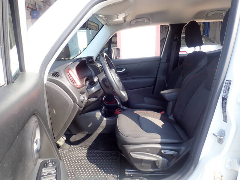 2016 Jeep Renegade Trailhawk