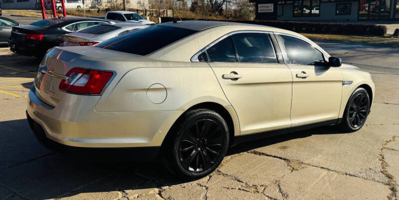 2011 Ford Taurus Limited