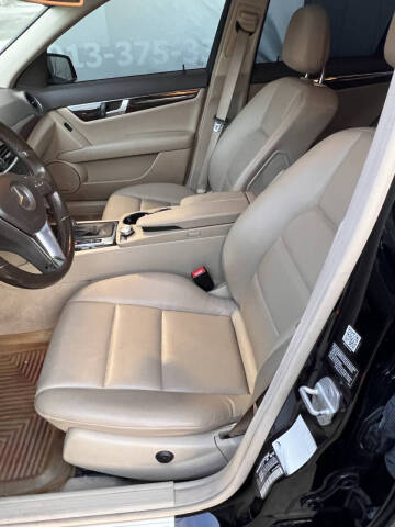 2012 Mercedes-Benz C-Class C 300 Luxury 4MATIC