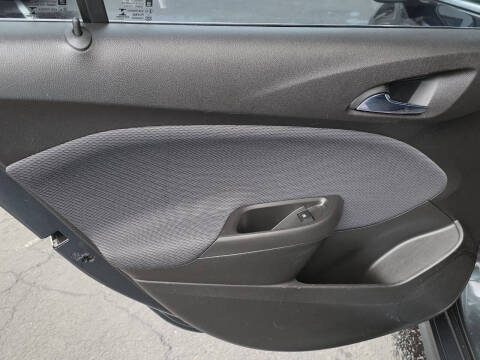 2017 Chevrolet Cruze LT Auto