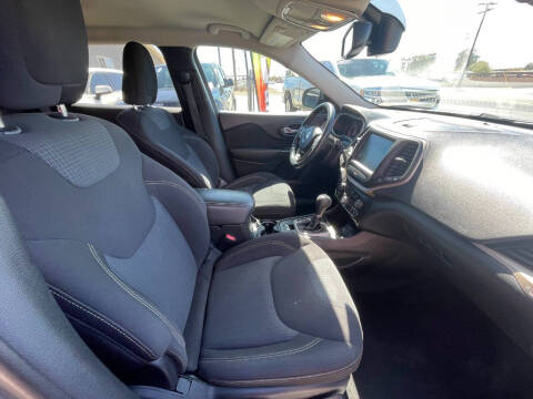 2016 Jeep Cherokee Latitude