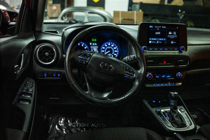 2022 Hyundai Kona SEL