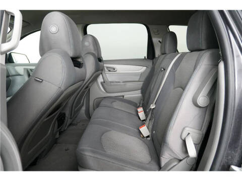 2016 Chevrolet Traverse LS