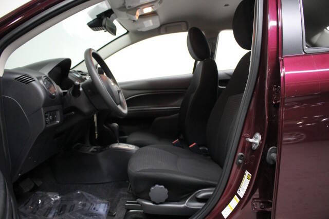 2024 Mitsubishi Mirage G4 ES