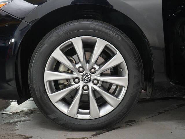 2016 Toyota Camry XLE