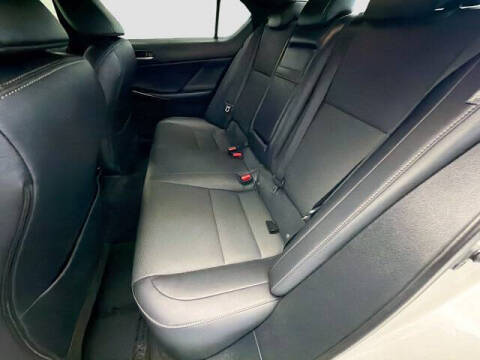 2021 Lexus IS 300