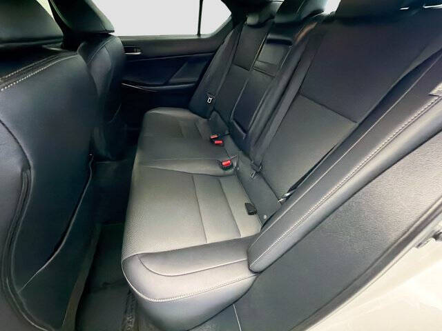 2021 Lexus IS 300