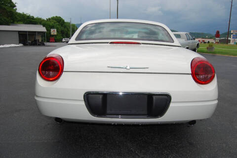 2002 Ford Thunderbird Deluxe