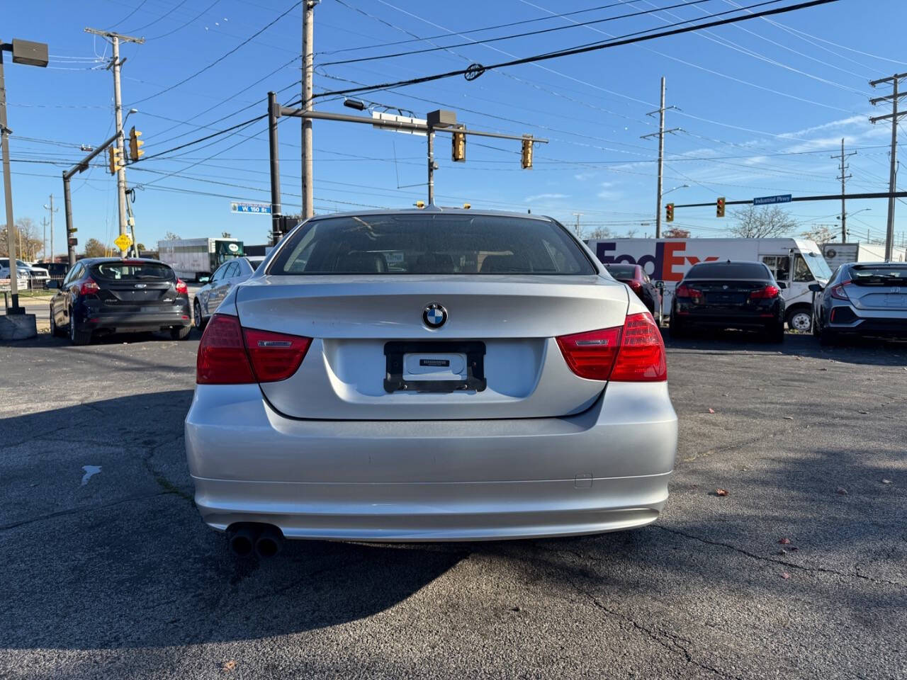 2011 BMW 3 Series for sale at AVS AUTO GROUP LLC in CLEVELAND, OH