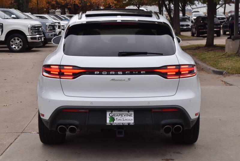 2023 Porsche Macan S