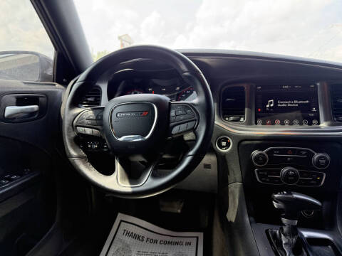 2017 Dodge Charger SXT