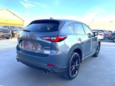 2022 Mazda CX-5 S Carbon Edition photo 2