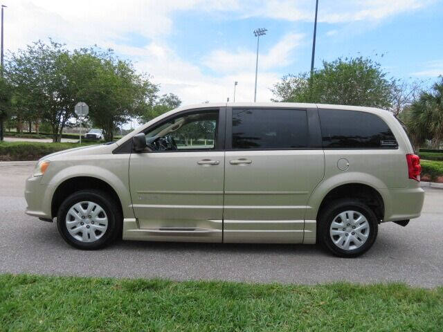 2013 Dodge Grand Caravan SE
