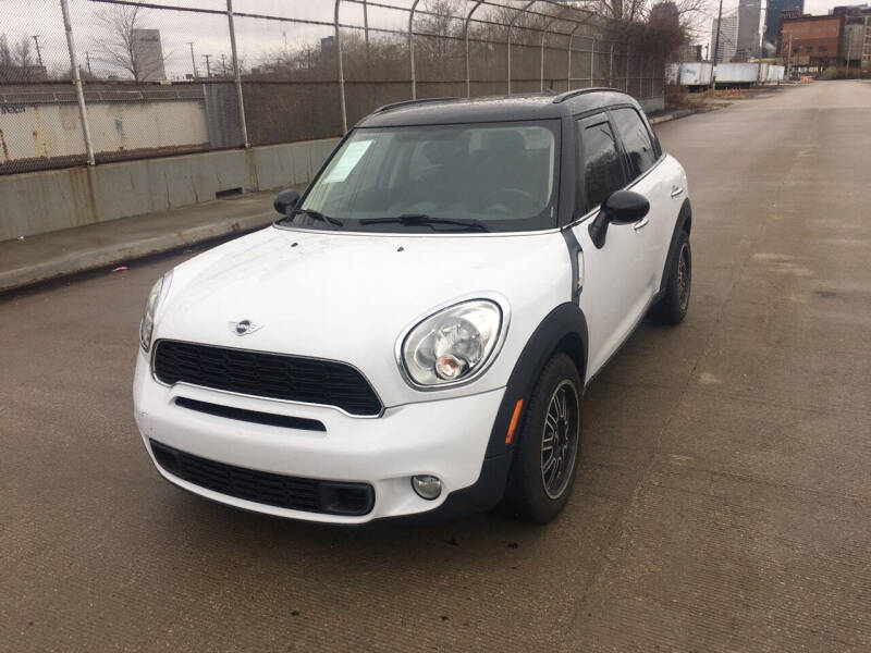 2014 MINI Countryman Countryman S photo 3