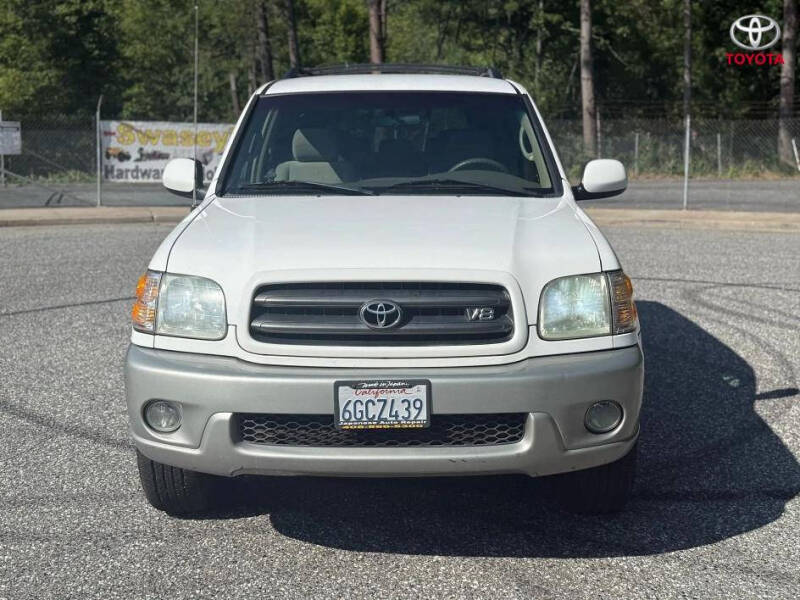 2003 Toyota Sequoia SR5
