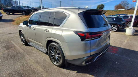 2024 Lexus LX 600 F SPORT Handling