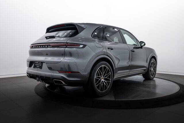 2025 Porsche Cayenne