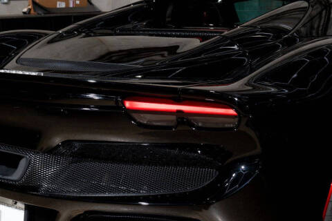 2025 Ferrari 296 GTS