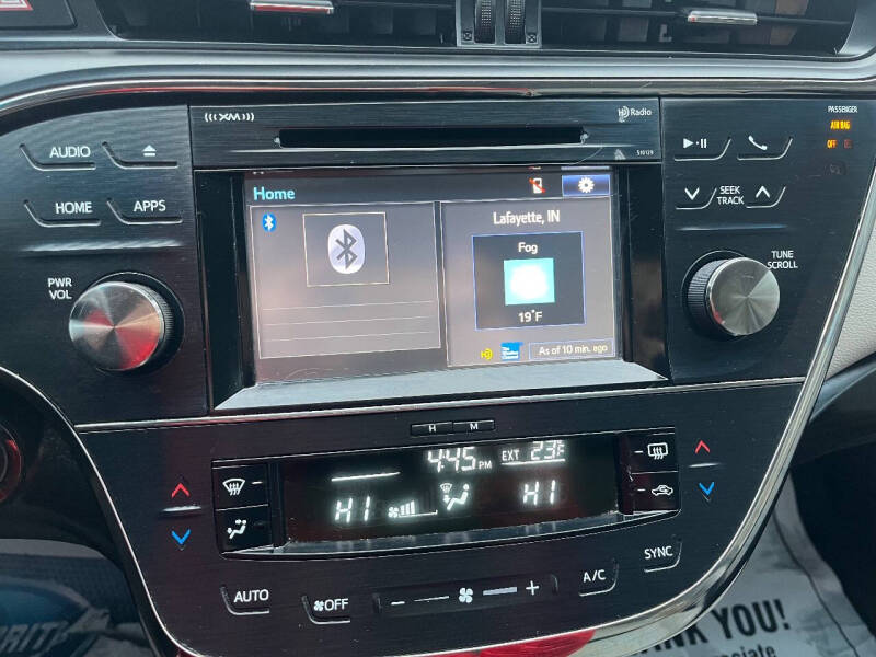 2016 Toyota Avalon XLE