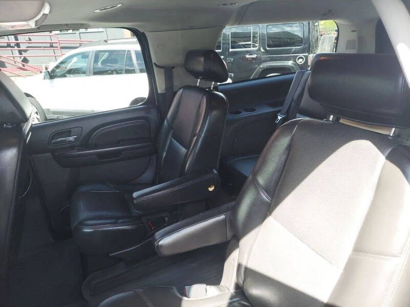 2009 GMC Yukon XL Denali